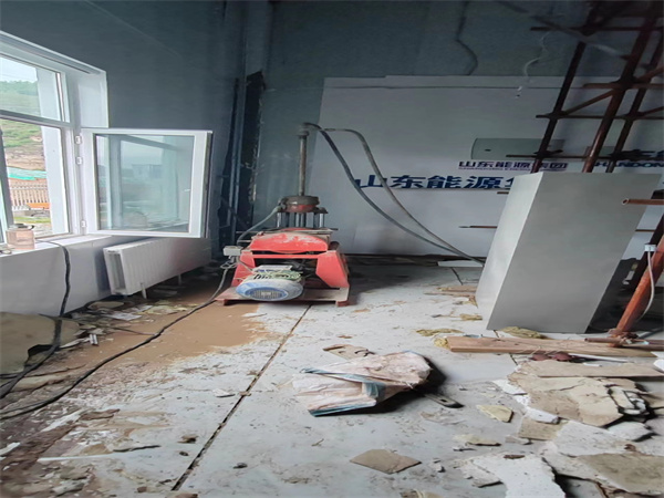 平原地基基础下沉墙体裂缝加固注浆顶升施工